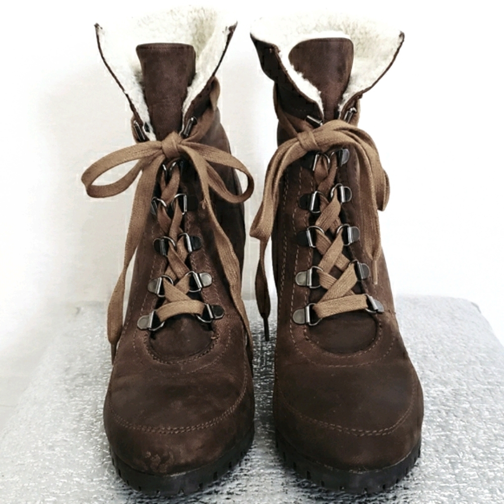Steve Madden Gavina Brown Cognag Combat New Without Box Bootie Heels